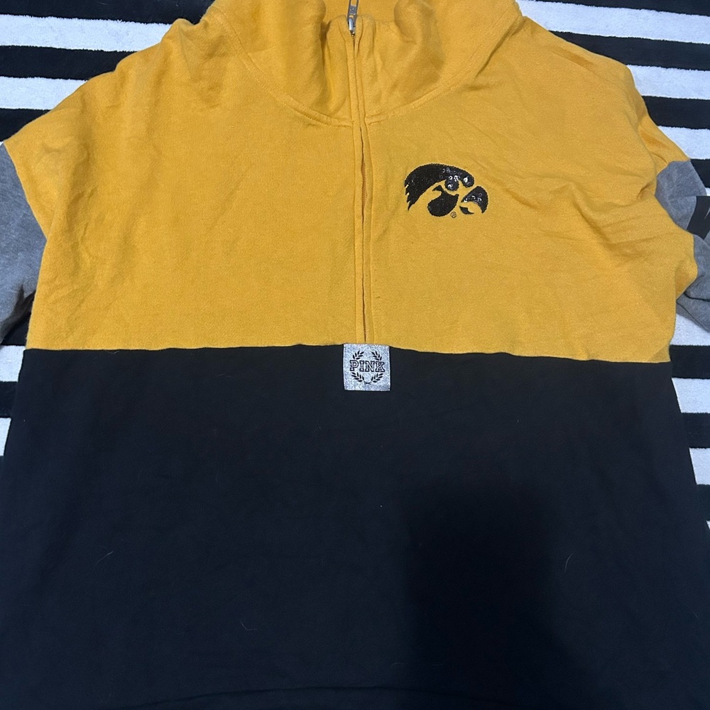 IOWA HAWKEYES PINK Victoria's Secret Yellow Hoodie